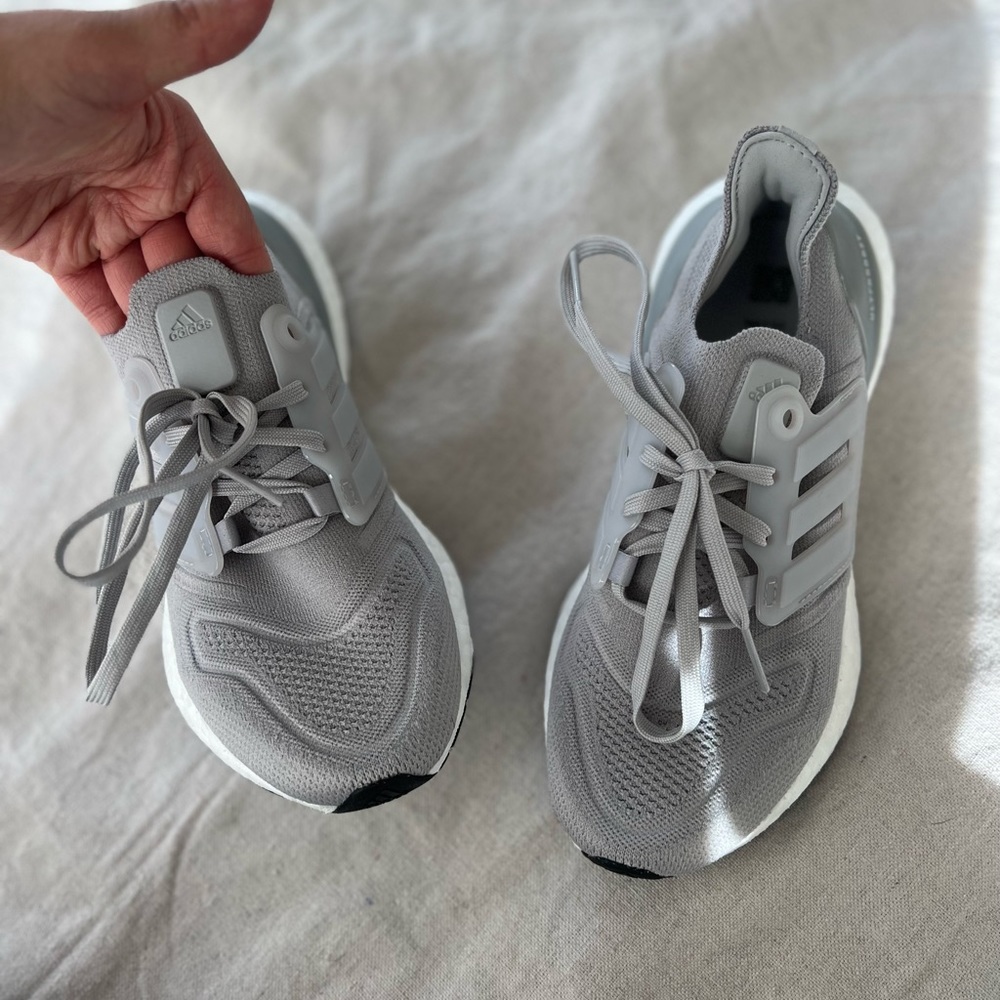 Adidas ultraboost 22